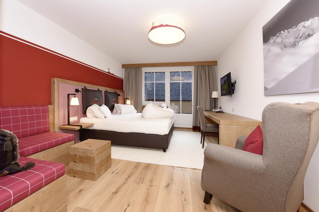 Berg-Spa & Hotel Zamangspitze Sankt Gallenkirch Ngoại thất bức ảnh