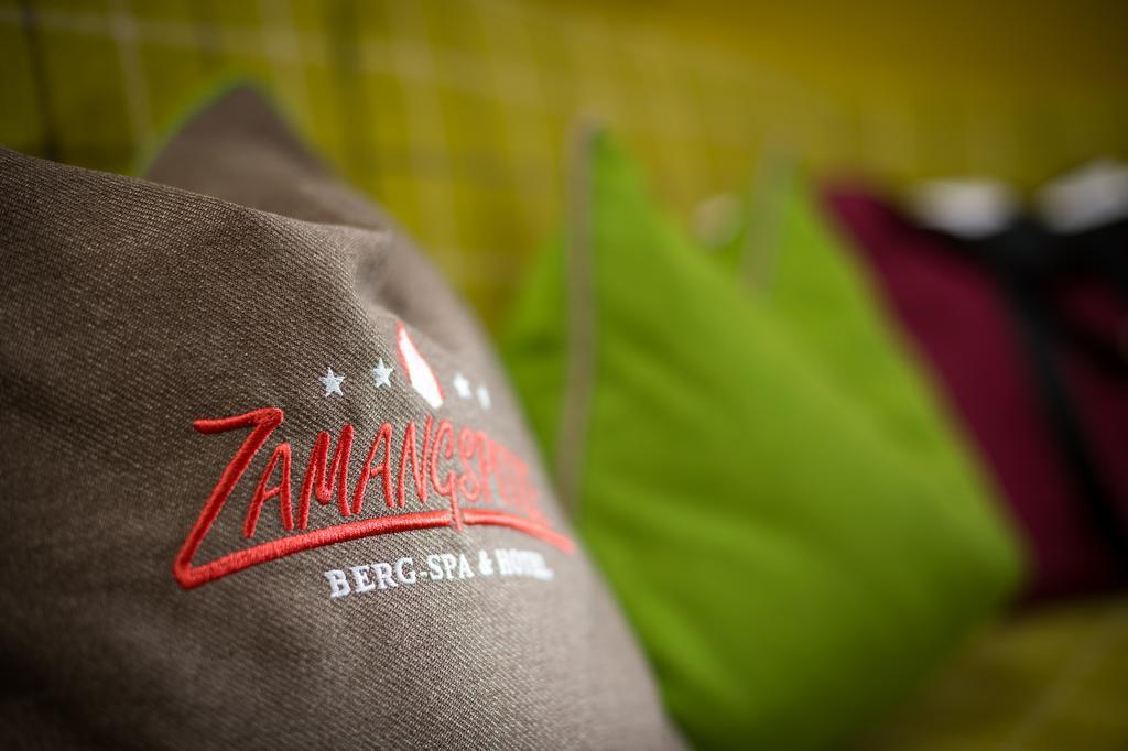 Berg-Spa & Hotel Zamangspitze Sankt Gallenkirch Ngoại thất bức ảnh