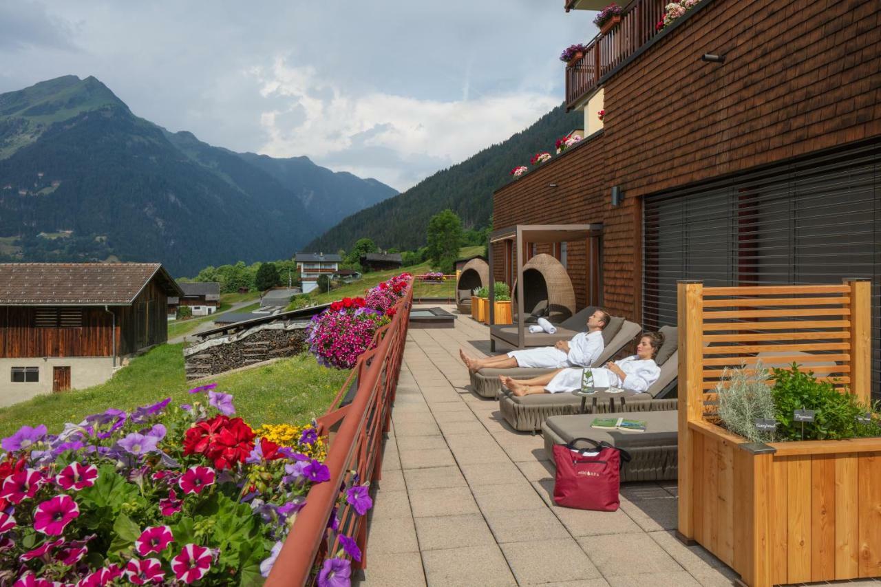 Berg-Spa & Hotel Zamangspitze Sankt Gallenkirch Ngoại thất bức ảnh